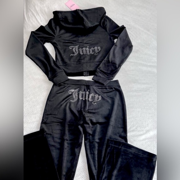 Juicy Couture Velour tracksuit zipper hoodie pants set NWT - Picture 3 of 6